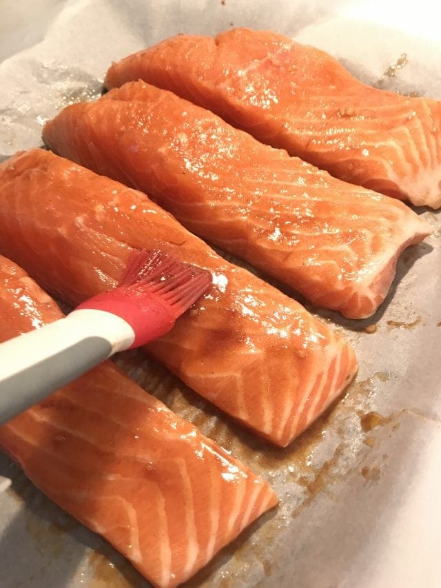 Brush salmon with the melted butter/garlic/brown sugar mixture. Deliciuos and so easy!