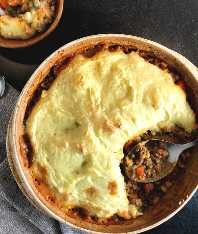 Simple and delicious Shepherd's Pie on Meal Planning Mommies