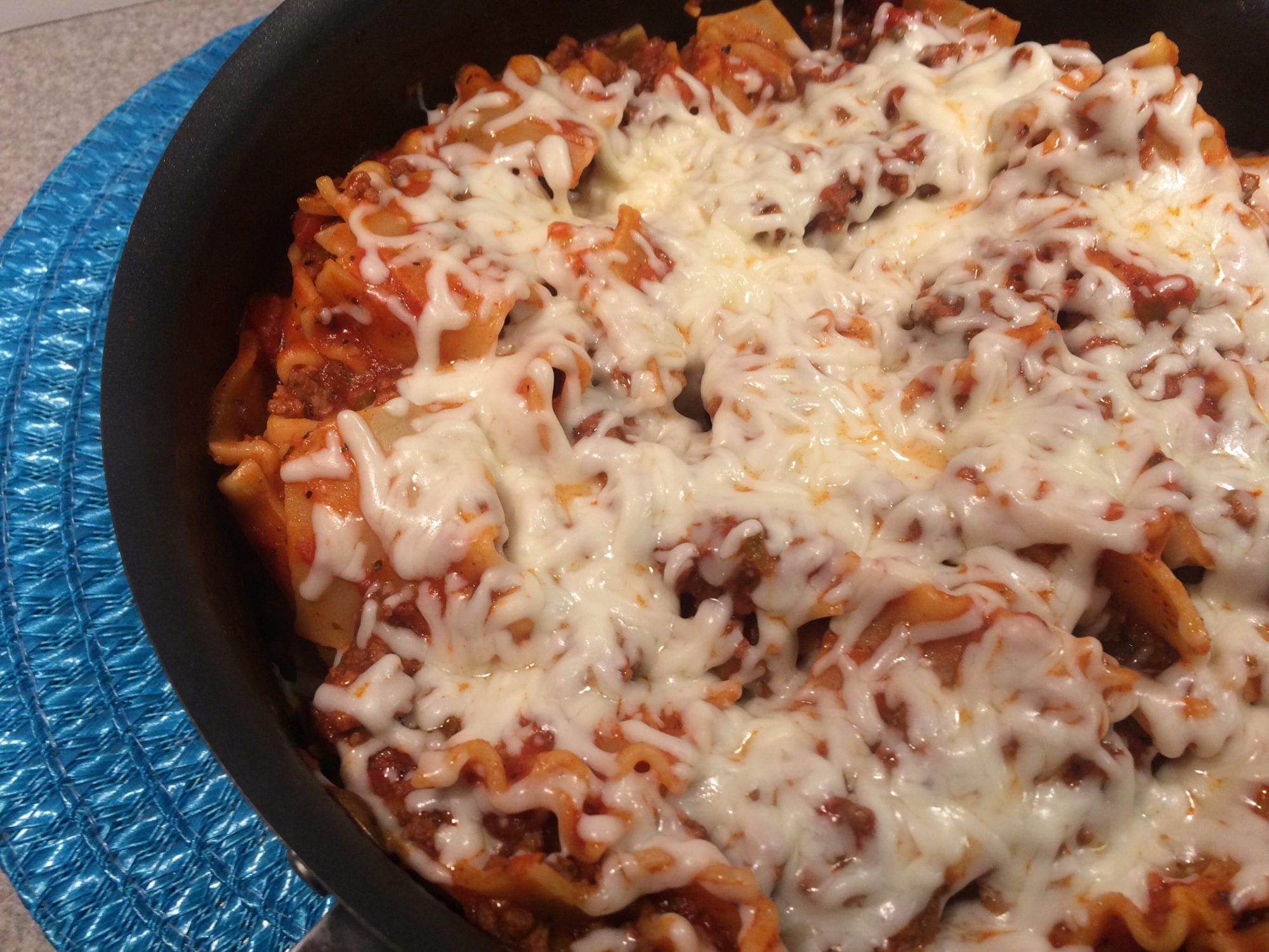 Easy Skillet Lasagna - Meal Planning Mommies